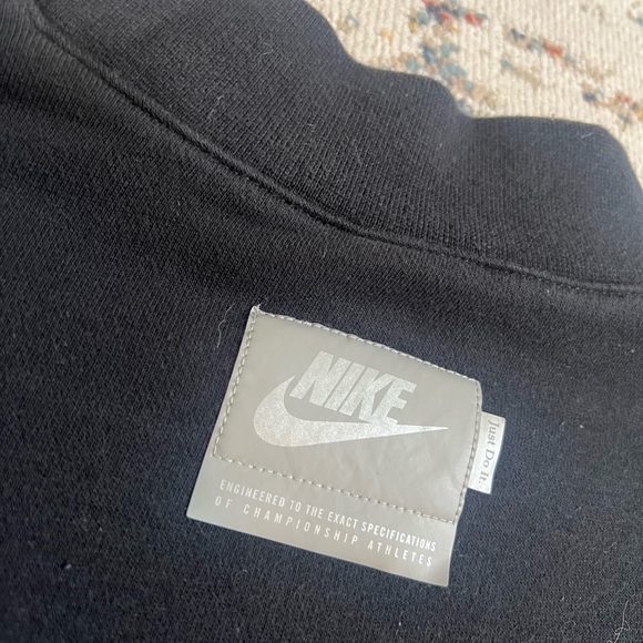 Nike Black Sweatshirt with side Button Details - Picture 8 of 8